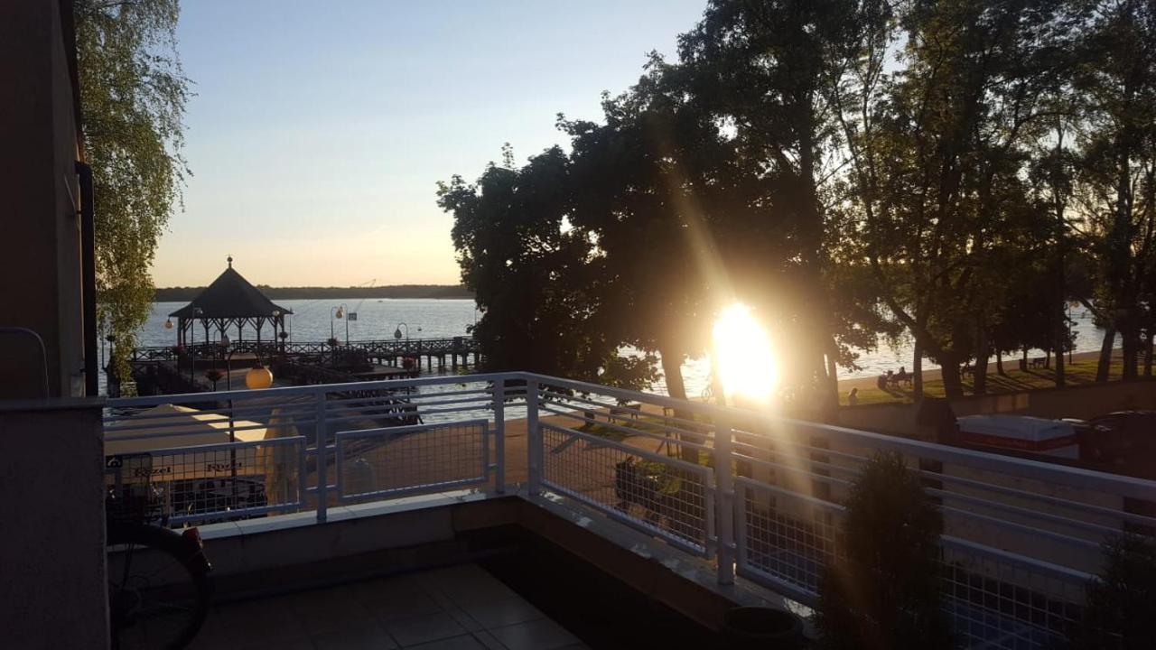 Apartament Port Ostroda Bagian luar foto